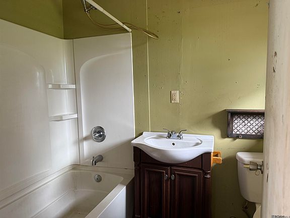 5th image of 8464 Lois St