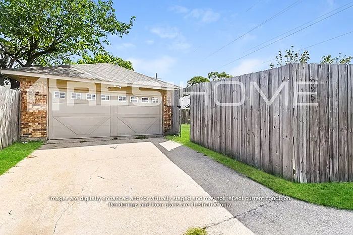 925 Old Barn Ln — Photo 2