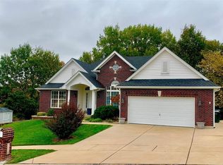 1418 Fox Ridge Ct, Arnold, MO 63010