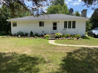 2570 Rossman Rd, Caro, MI 48723