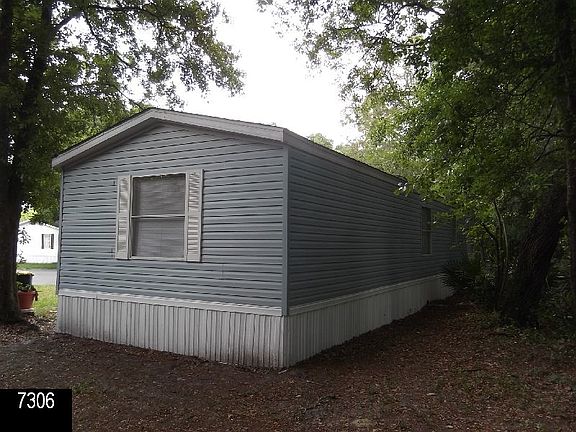 2nd image of 7625 Erinwood Ct W