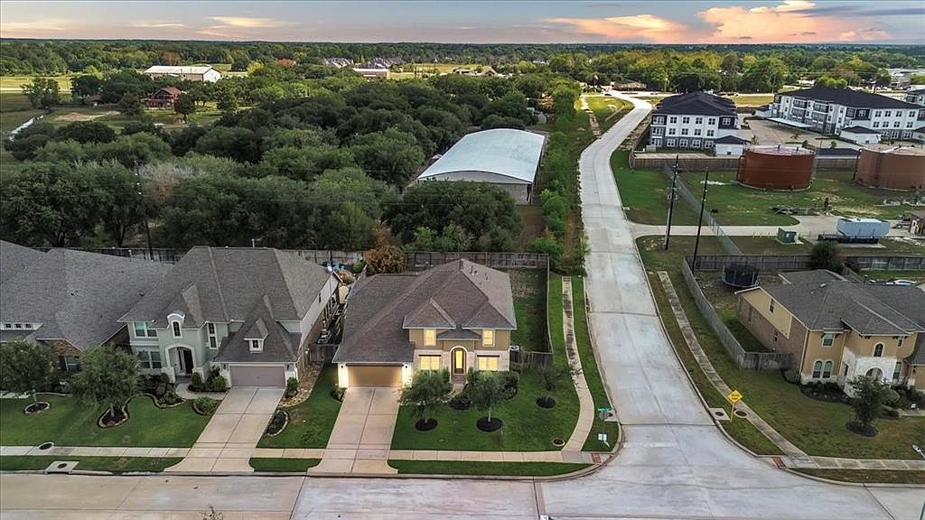 16602 Hamilton Pool Dr, Cypress, TX 77433 MLS 92904623 Zillow