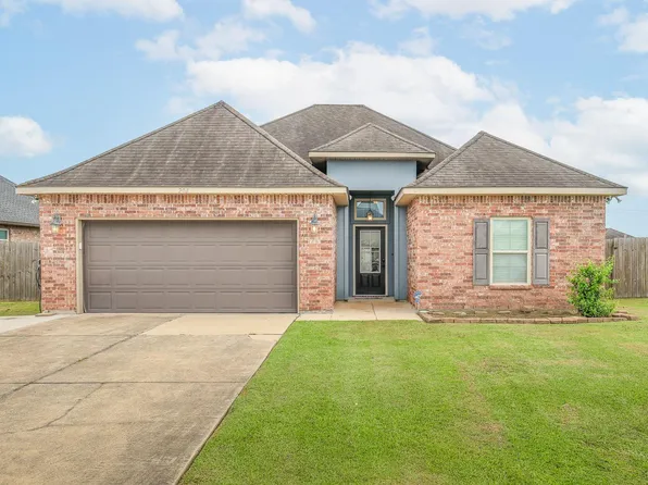 208 Harvest Ct, Thibodaux, LA 70301