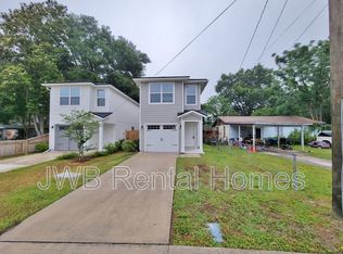 8513 Berry Ave, Jacksonville, FL 32211