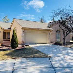 43179 W Kirkwood Dr, Clinton Township, MI, 48038