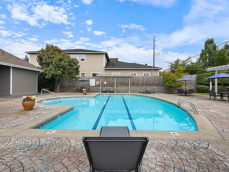 Willow Springs — Photo 12
