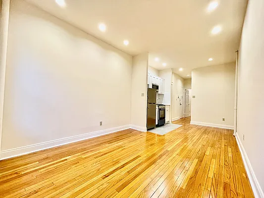 Rented by J & L Holding Corporation | media 3