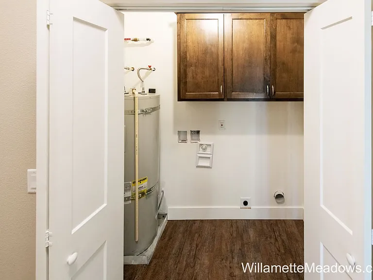 2385 Fairgrounds Rd NE — Photo 60