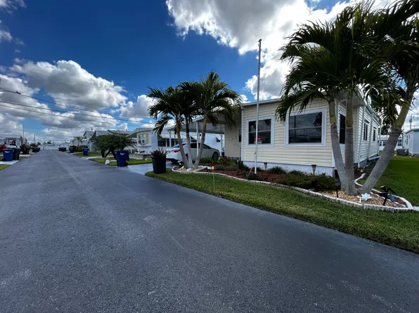 804 52nd Ave W #804, Bradenton, FL 34207