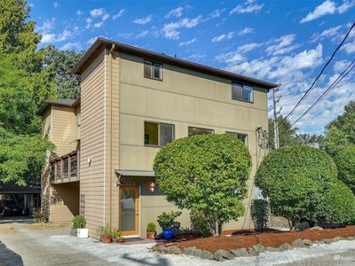 5409 26th Avenue SW #A, Seattle, WA, 98106