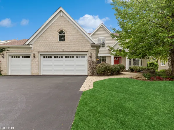 6255 Murifield Dr, Gurnee, IL 60031