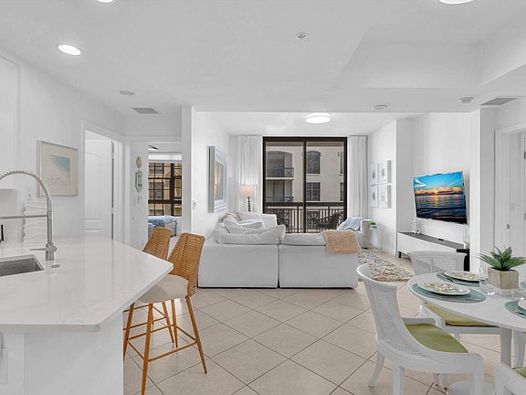 2nd image of 801 S Olive Ave Unit 1521