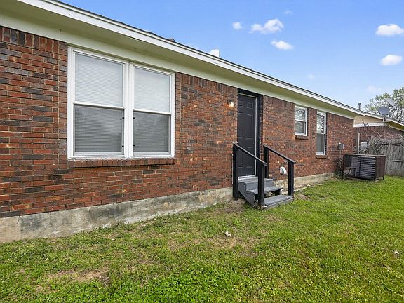 5th image of 2525 Wellons Ave
