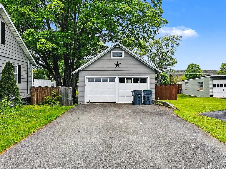 241 Route 209 — Photo 3
