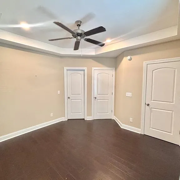 6008 Fish Hawk Ct — Photo 15