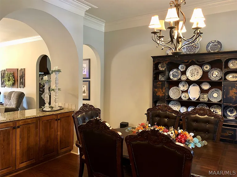 1694 Pebble Creek Dr — Photo 4