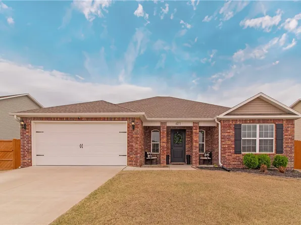 411 Woodland St, Lowell, AR 72745