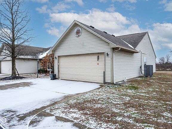 4th image of 421 Woodberry Dr