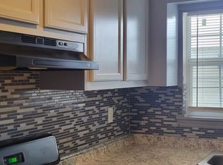 5301 Collingsworth Dr, Houston, TX 77026