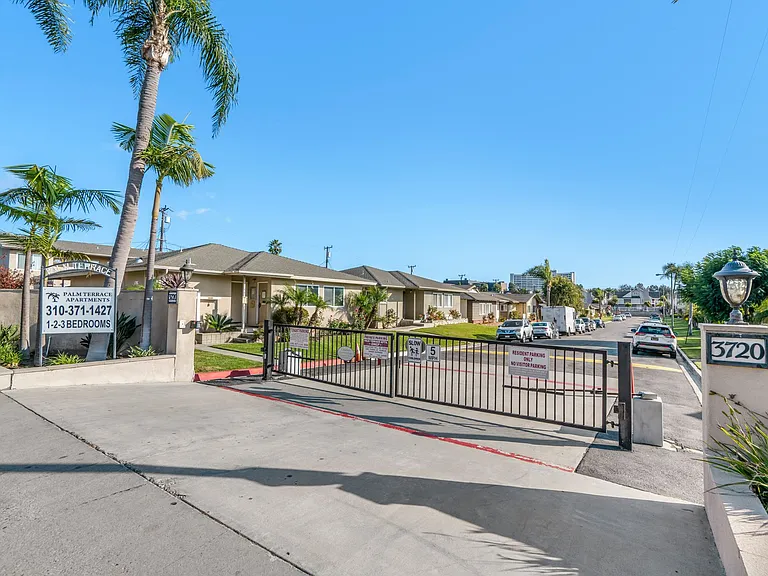 3720 Emerald St — Photo 6