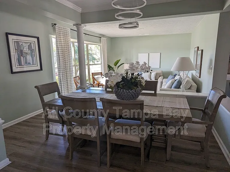 3931 Venetian Way — Photo 5