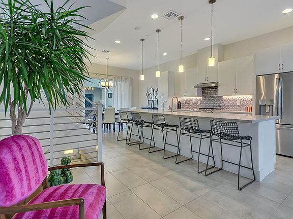 5th image of 1717 E Morten Ave #14