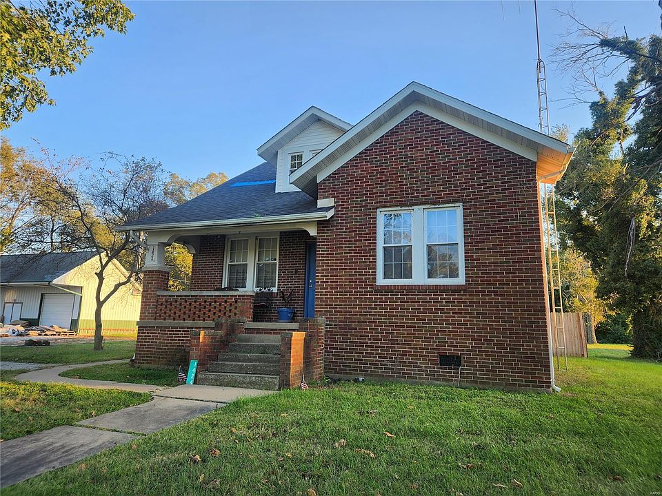 2nd image of 1424 W Saint Louis St