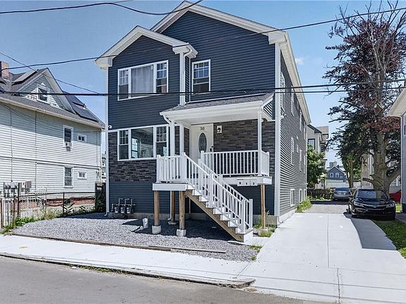 4th image of 30 Deborah St