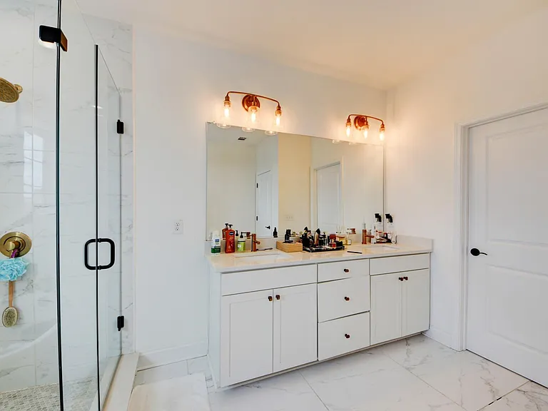 1125 Kirkland Cir — Photo 28