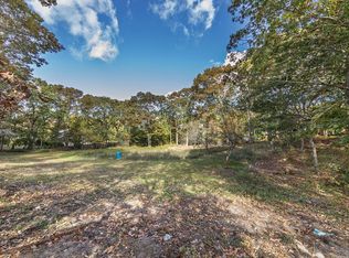 20 Bay View Ave, East Hampton, NY 11937