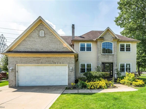 35386 Spatterdock Ln, Solon, OH 44139
