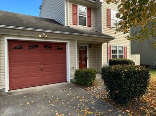 1532 Eagleton Ln, Virginia Beach, VA 23455