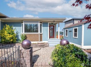 1407 Creso Rd S, Spanaway, WA 98387