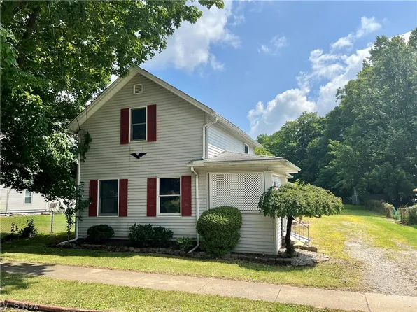 64 Liberty St, Seville, OH 44273