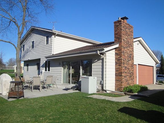 5th image of 7865 Chapel Hill Ct W