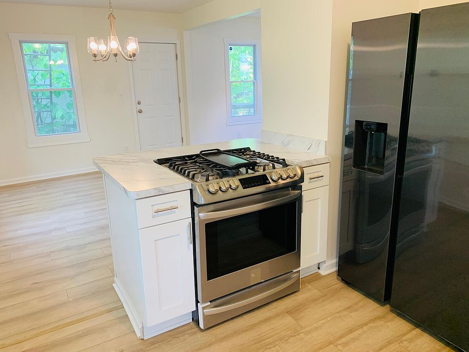 1st image of 388 E 161st St #3