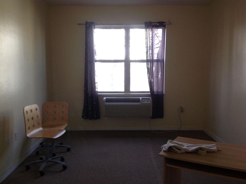 1st image of 1718 N Sydenham St APT 3D