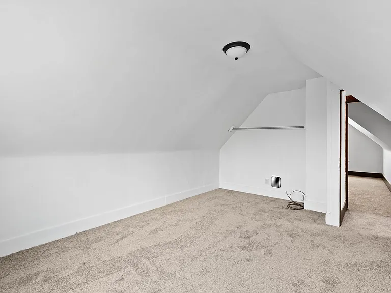 7542 Ormond Street — Photo 18