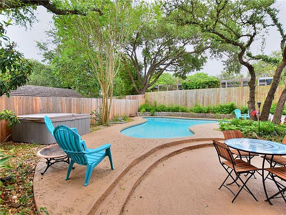 2nd image of 7503 Valley Dale Dr