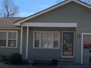 411 E Spencer Dr, Haysville, KS 67060