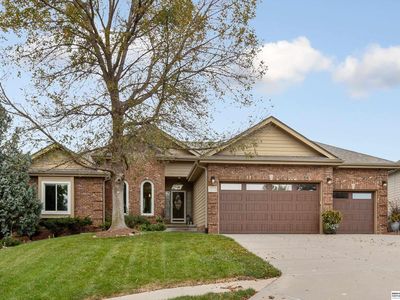 19516 Cedar Cir, Omaha, NE, 68130