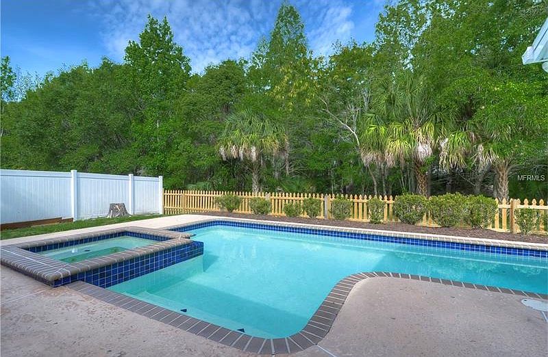 2nd image of 15208 Winterwind Dr