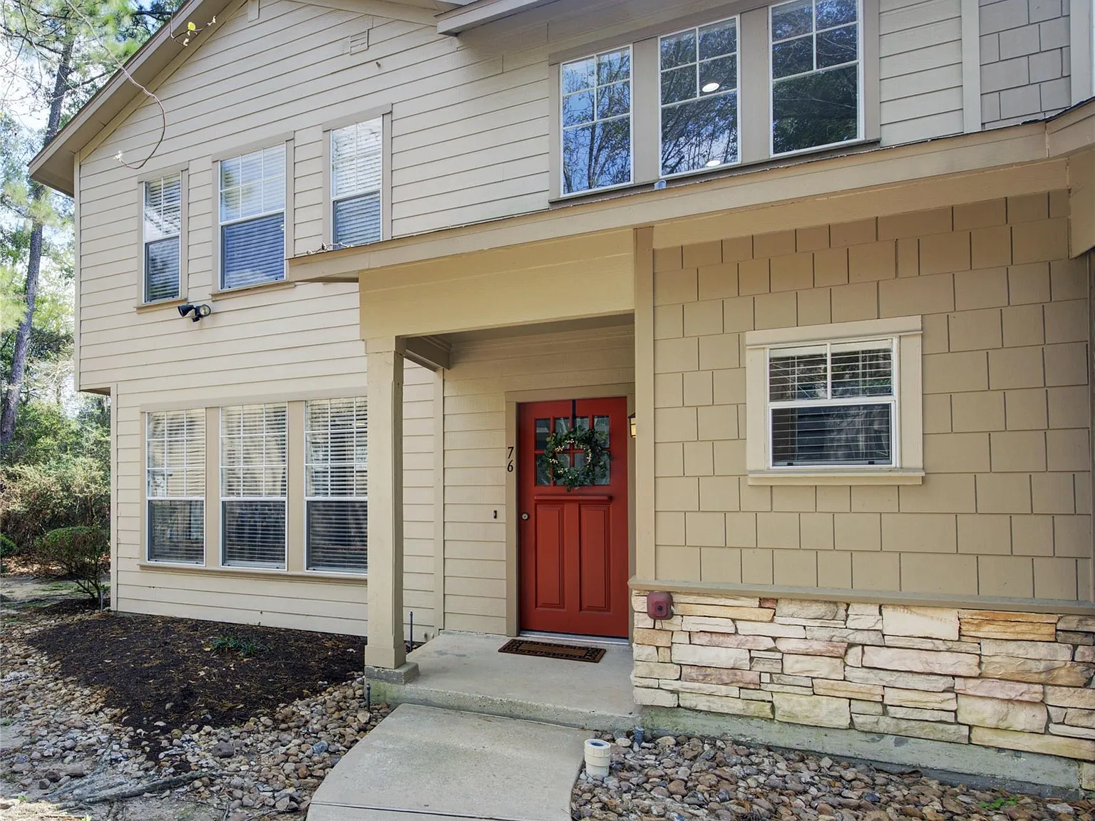 2 bed, 2.5 bath, 1571 sqft, $3,500 — Photo 2