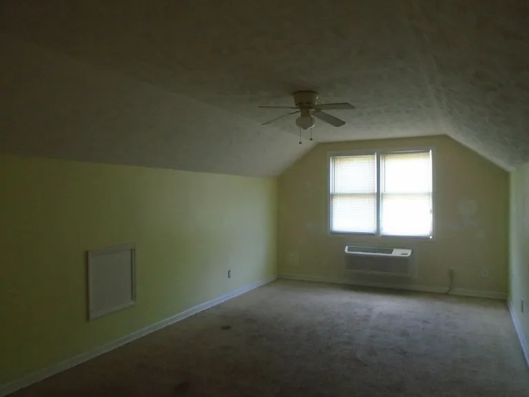 6334 Greycliff Dr — Photo 21