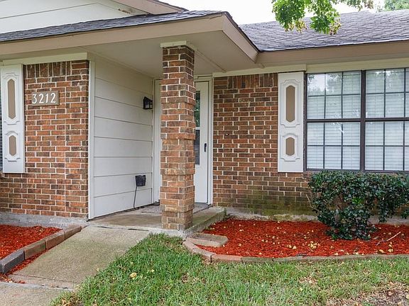 4th image of 3212 Mahan Cir