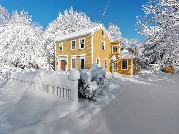 474 Merrimac St, Newburyport, MA 01950