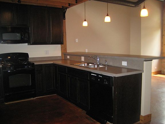 2nd image of 248 Church Ct