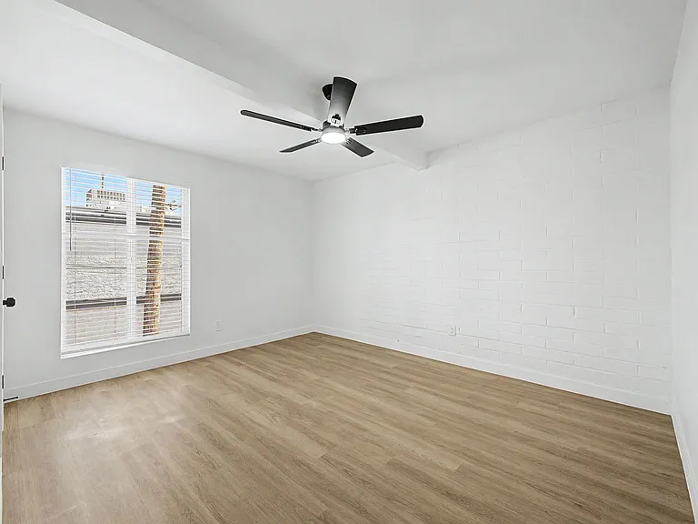 CenTria Townhomes 44 — Photo 16