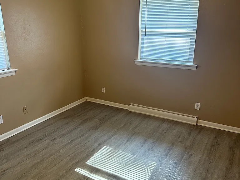1114 E Lake Ave #B — Photo 6