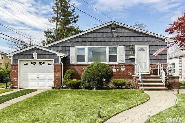 1st image of 3 Catalpa Ave